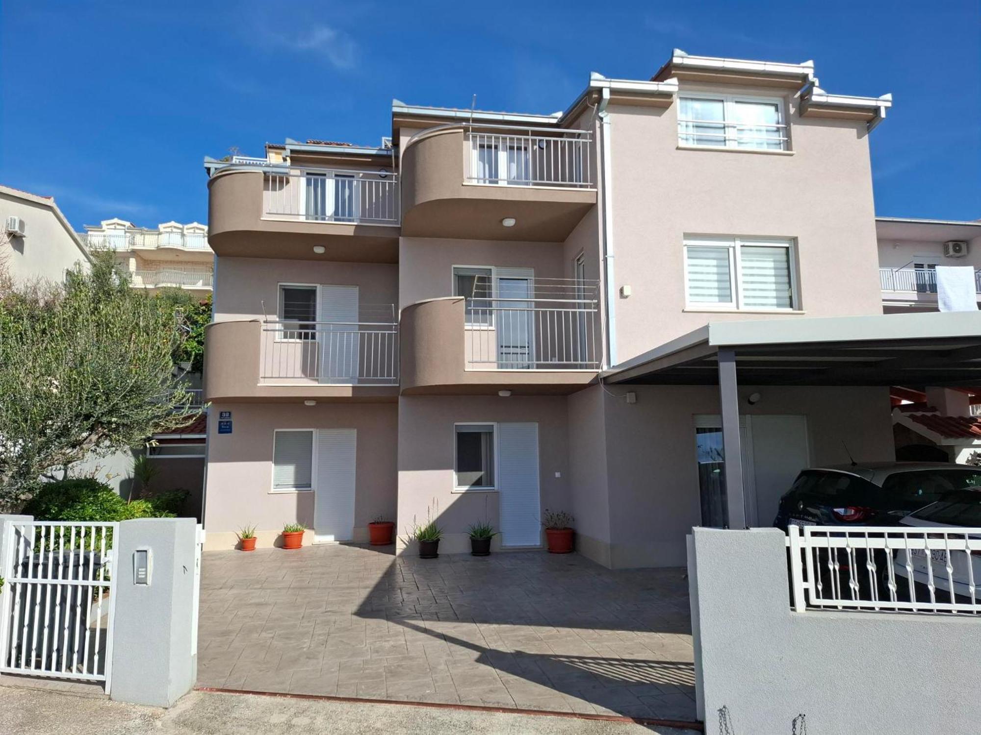 Apartment Ante Dugi Rat Luaran gambar